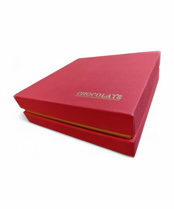 Red lid box