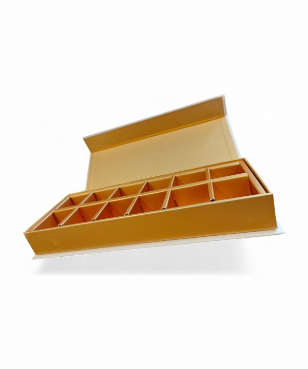 Gold flip, open