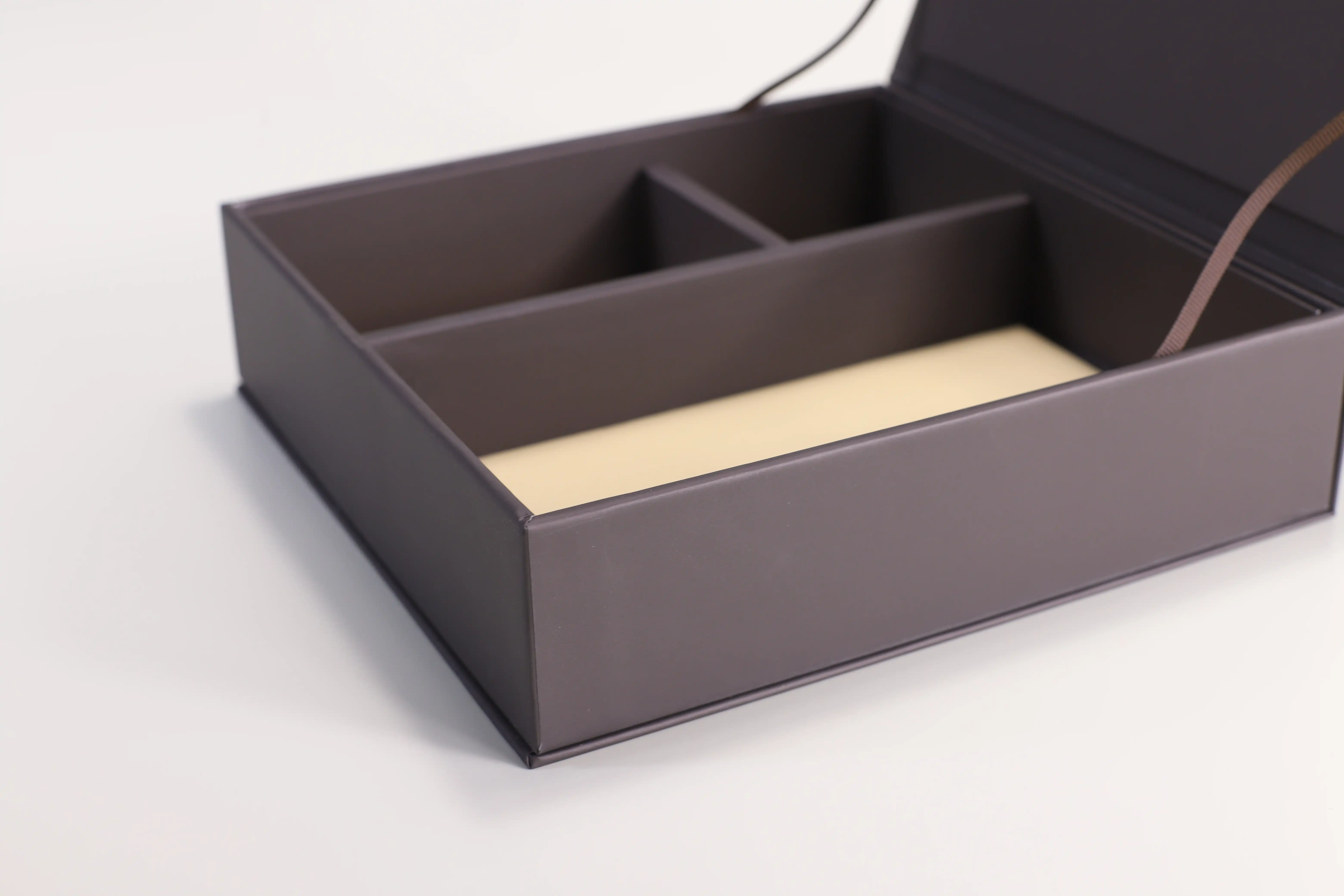 Cell Box Storage Solution